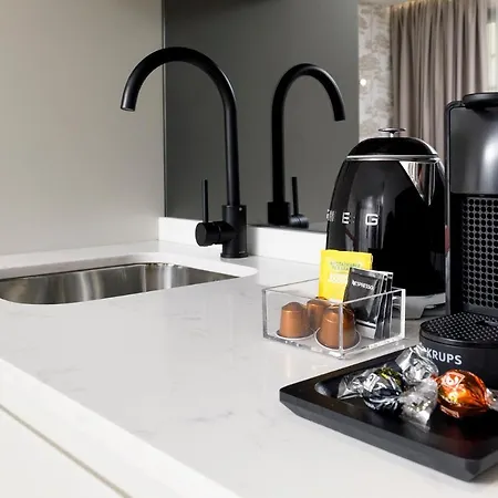 Alma Invicta Almada Premium Appartement *